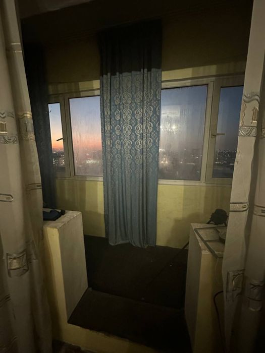 Ижарага 1/9/9 Кадышева базар 1 комнатная срочно в аренду 1 хонали