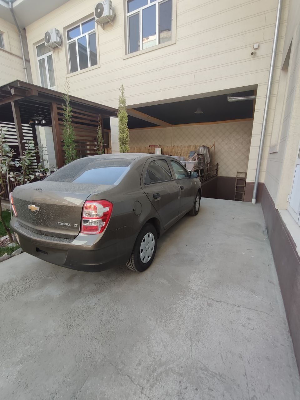 Cobalt zeus rang 11.000 km probeg mexanika sotiladi