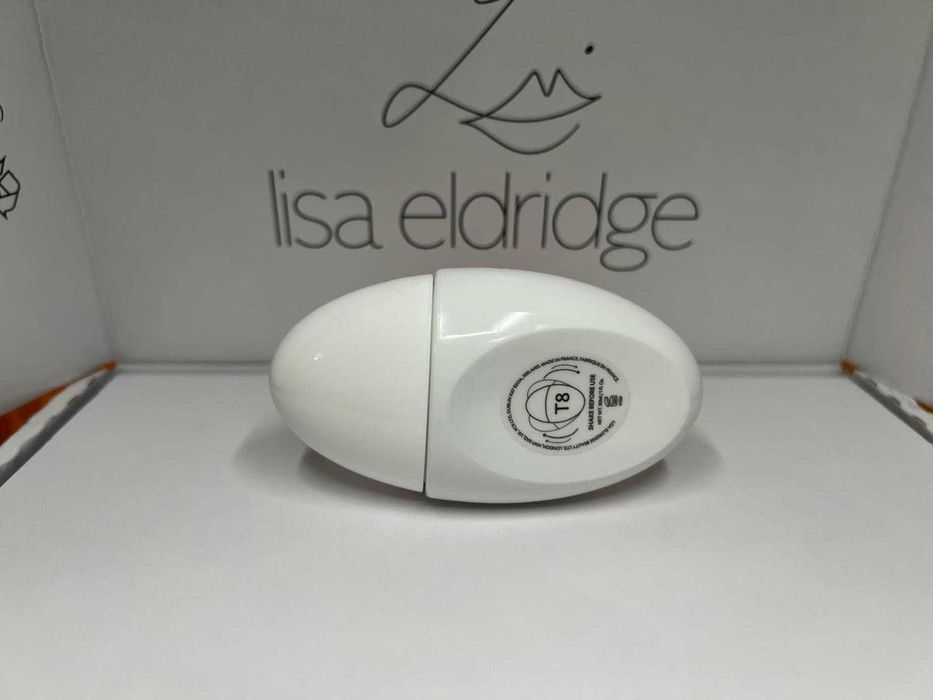 Fond de ten Lisa Eldridge – Seamless Skin Enhancing Tint (Shade T8)