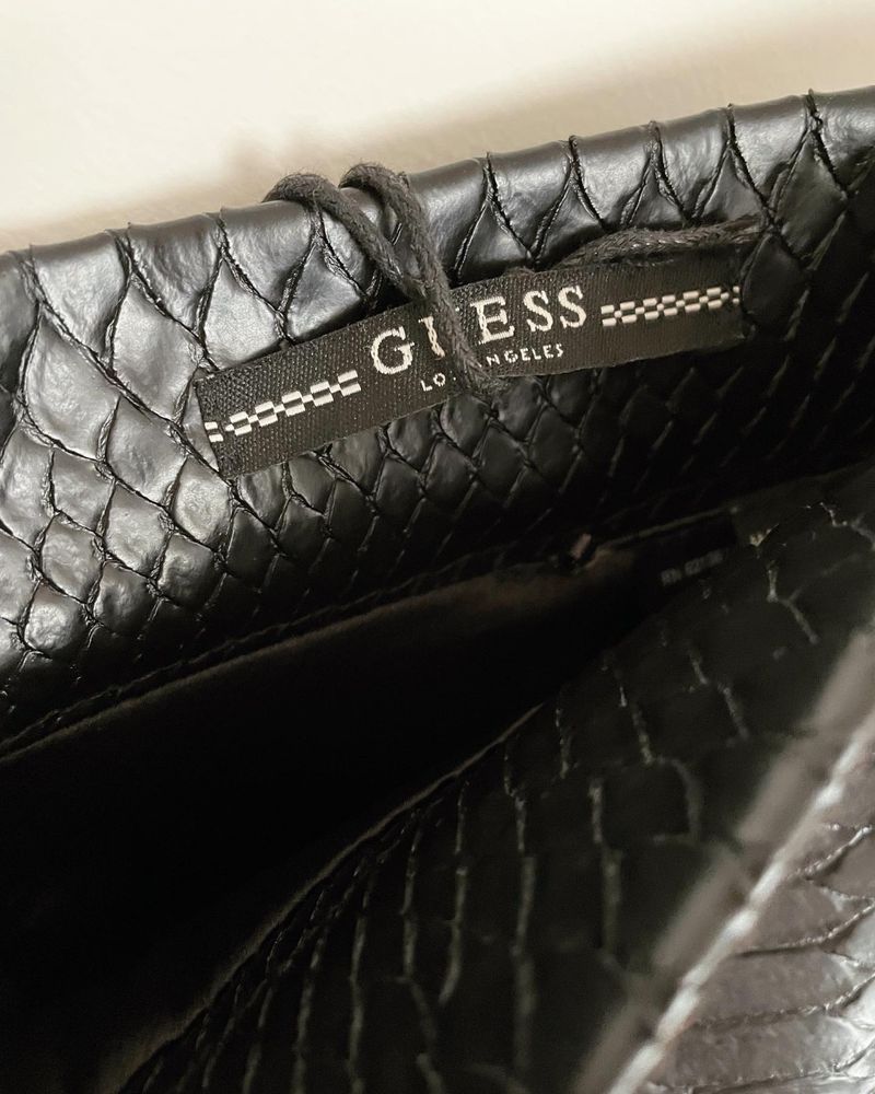 Fusta GUESS noua ! Masura 38 / M