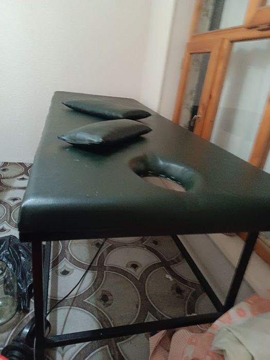 Продается массажный стол
