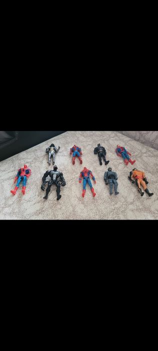 Продам набор игрушек.