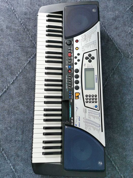 Pian digital polifonic profesional Yamaha PSR - 340