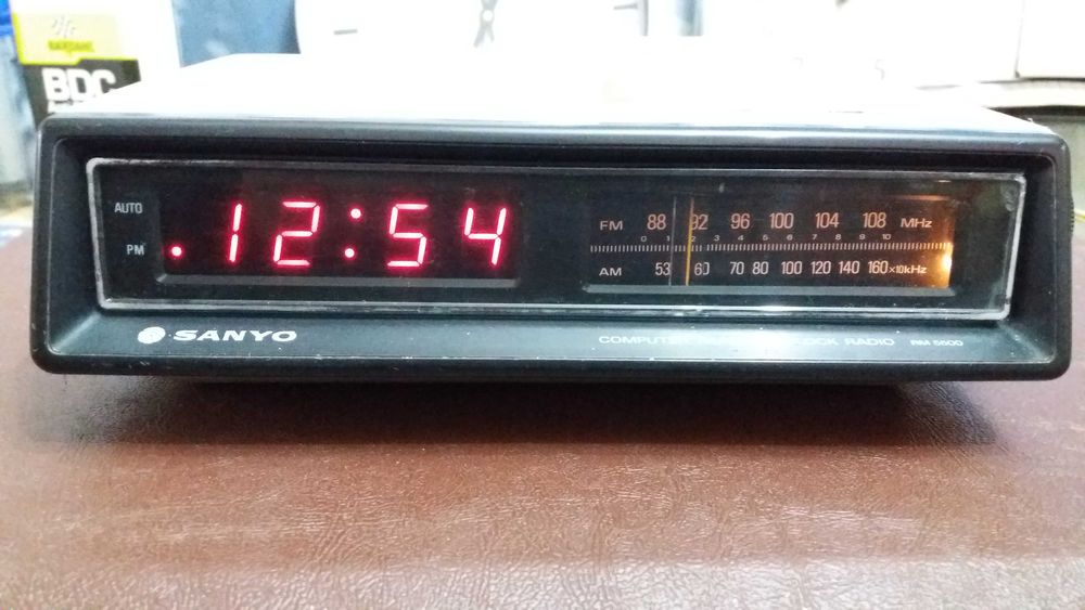 Blaupunkt mega clock 4000