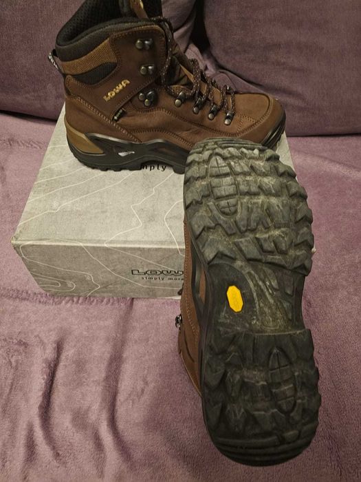 Lowa Renegade GTX Mid bocanci de drumetie/munte, marime 42