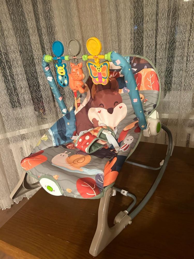 Кресло качалка для ребенка