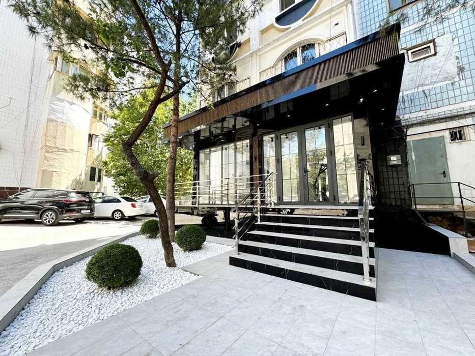Сдаётся коммерческое помещение 100 м², Центр, 1 этаж, евро Нукусская