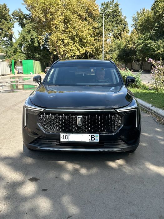Bestune T 55 2024 moshina sotiladi