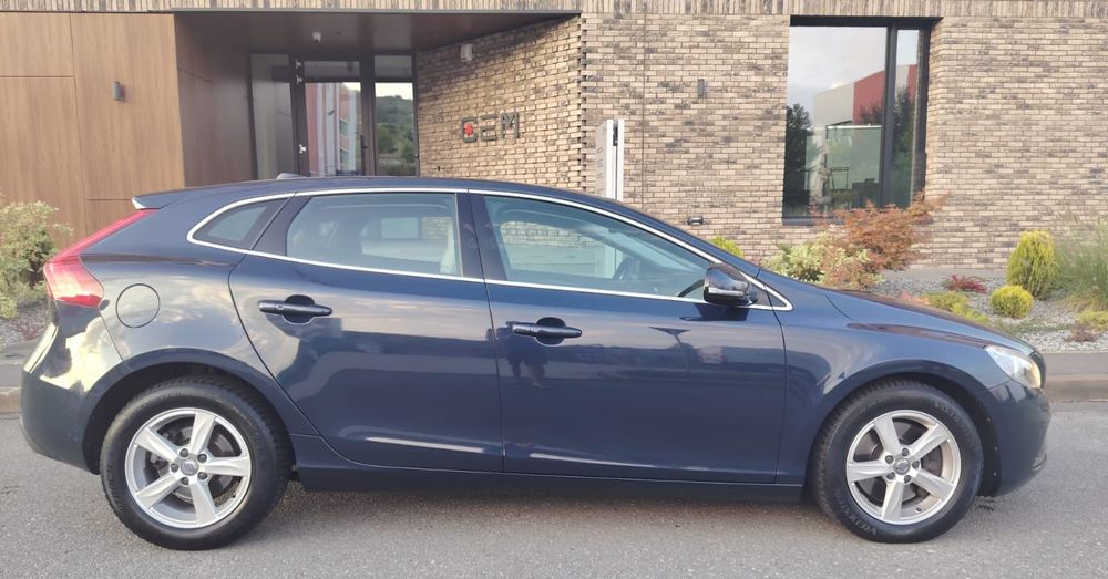 Volvo V 40 2.0 Euro6190Cp