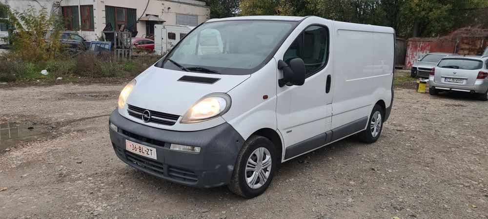 Opel Vivaro 1.9 dci - 219.000 km reali