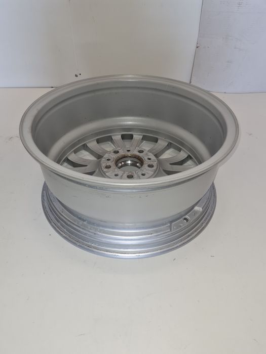 O janta de aliaj R18 BMW seria 5 F10 F11 / cod-6857668 / an-2011-2016