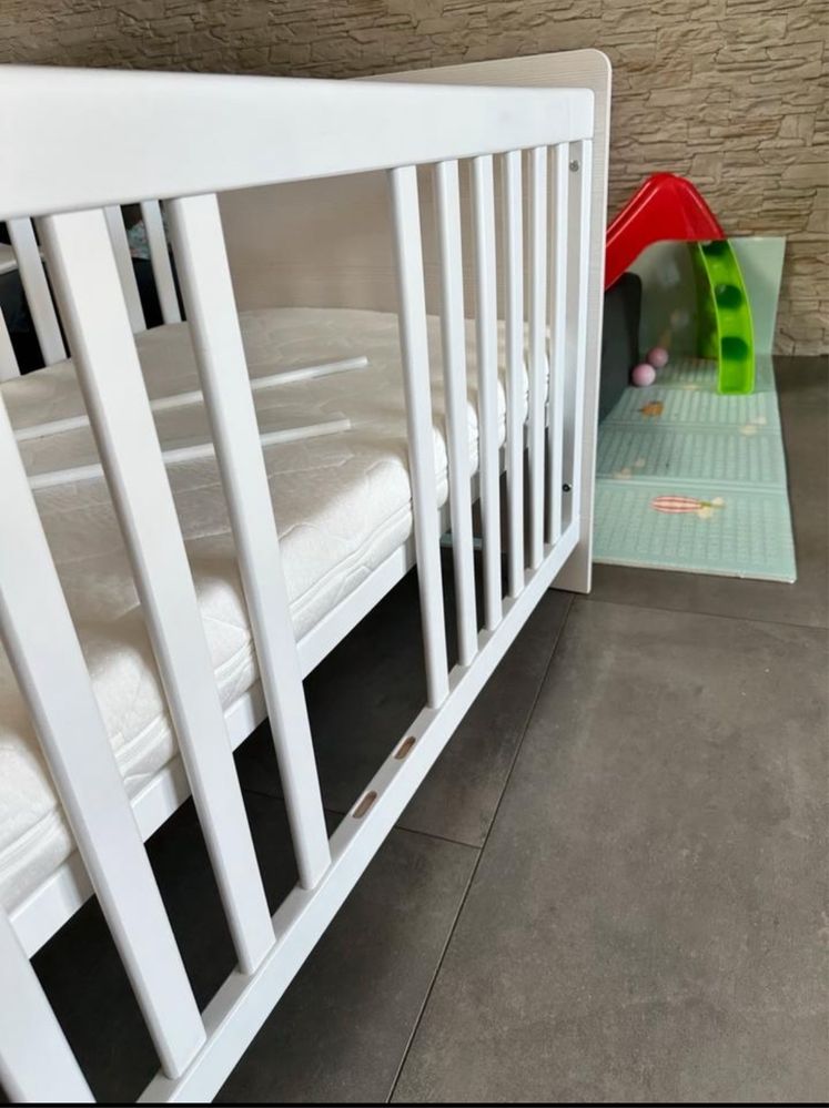 Patut bebe VENEDIG Babybett 70x140 cm + saltea inclusa
