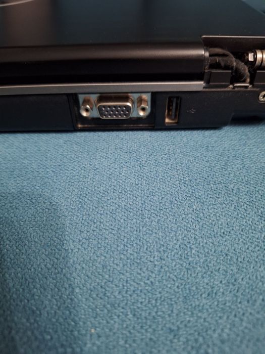 HP Compaq Presario V6000