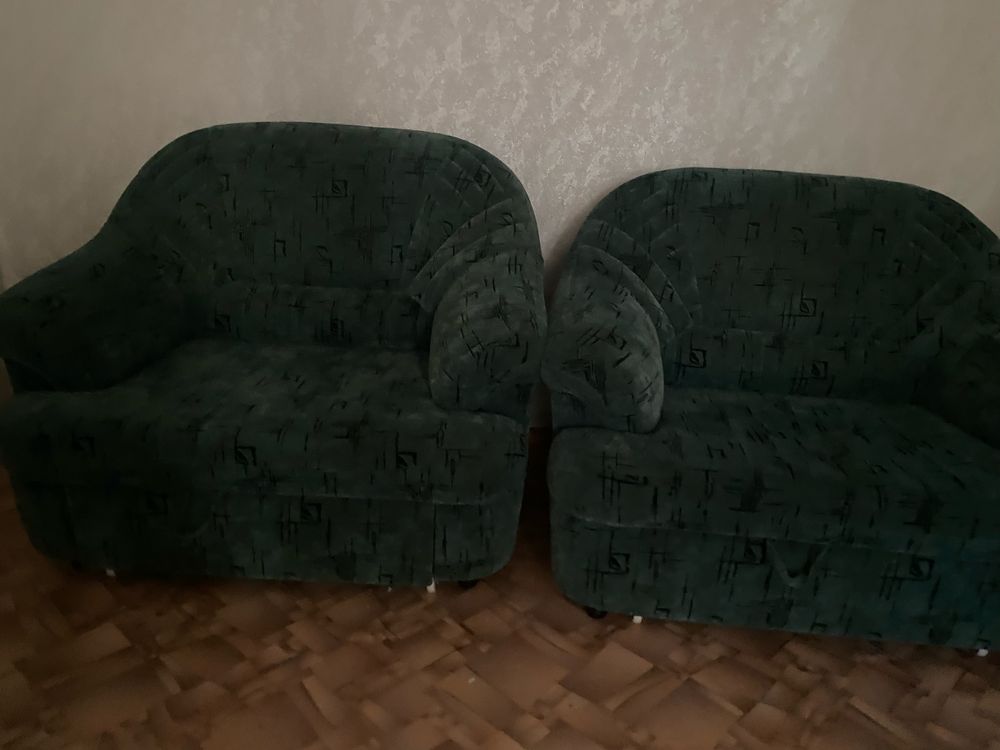 Диван,2 кресло расклодные