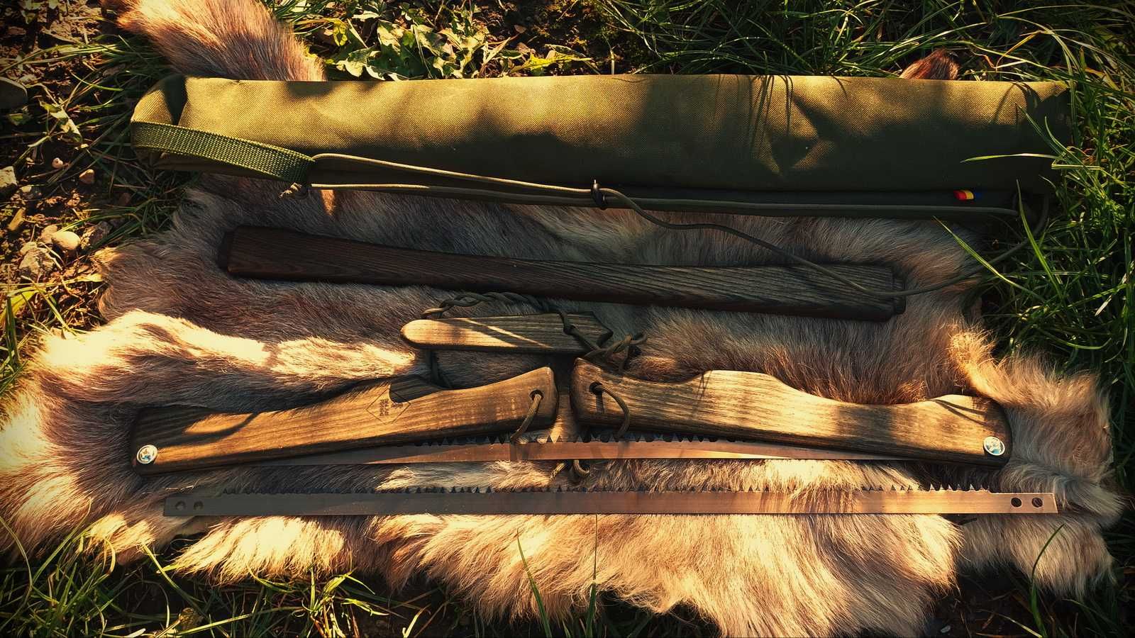 Fierastrau pliabil bushcraft, camping, lemn frasin