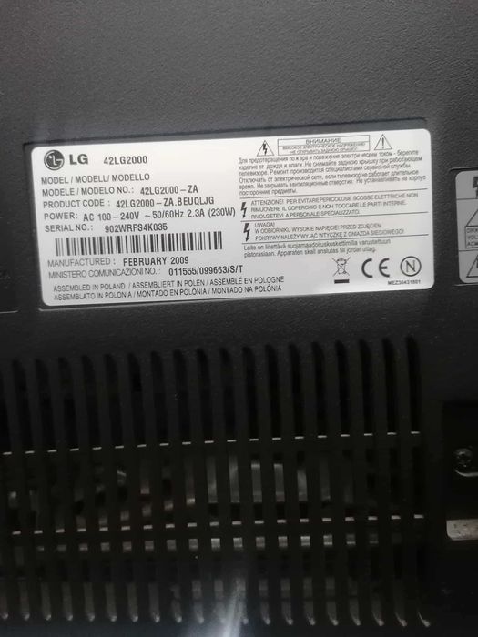 телевизор LG - 107см диагонал на екрана