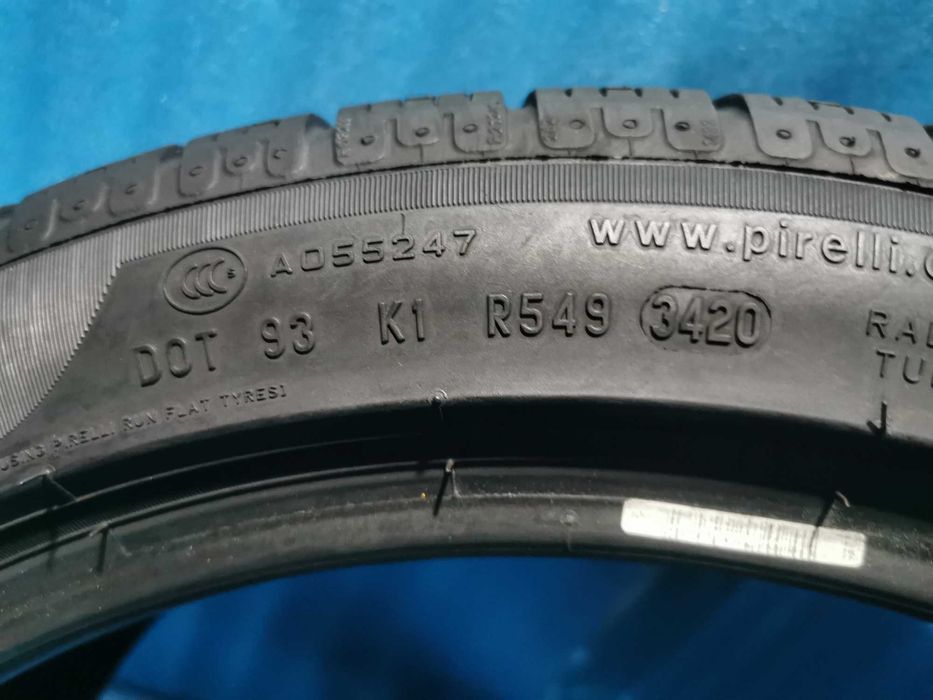 225 45 18 - 255 40 18 pirelli runflat m+s 4 buc
