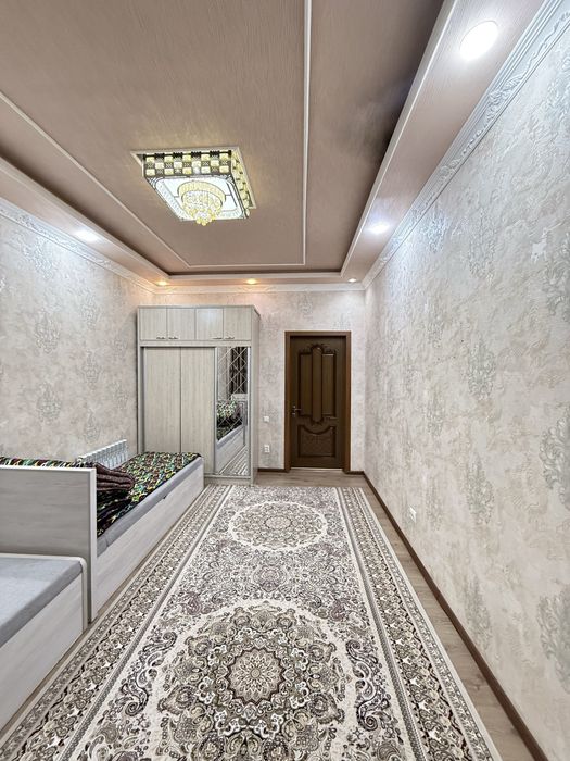 22-maktab yonidan 3 xonalik kvartira sotiladi