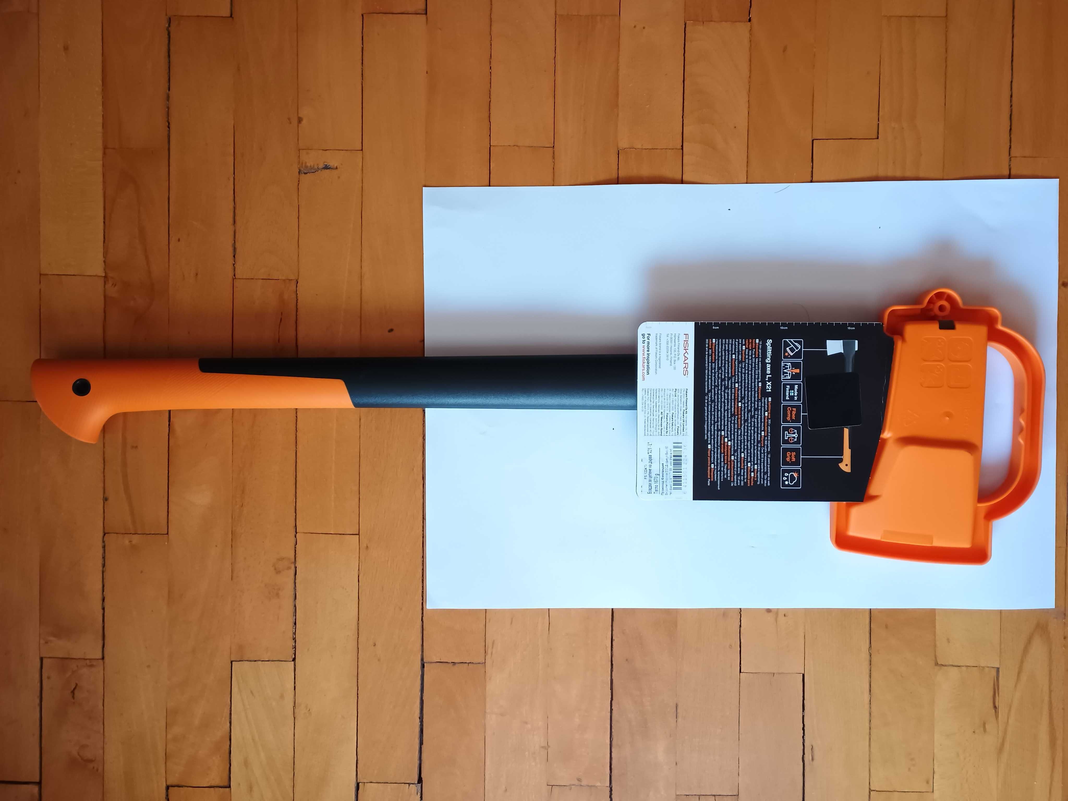 Брадва Fiskars X21