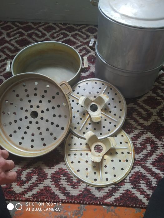 2 монтишницы советские.