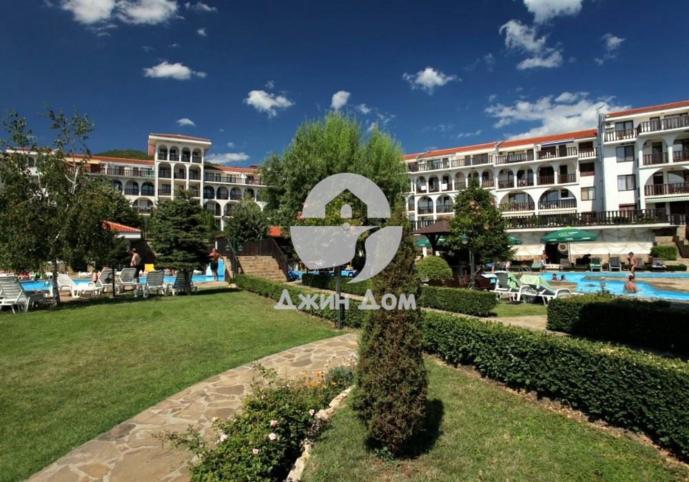 Продава се Двустаен апартамент в Свети Влас - 61 кв.м за 1558 €/кв.м - Снимка #8