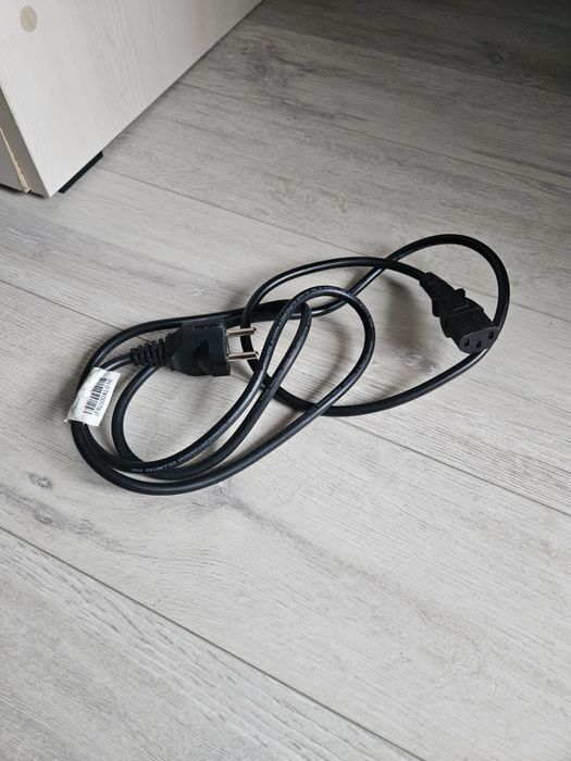 Fujitsu TP7000S 320 Windows 7 Pro компютър