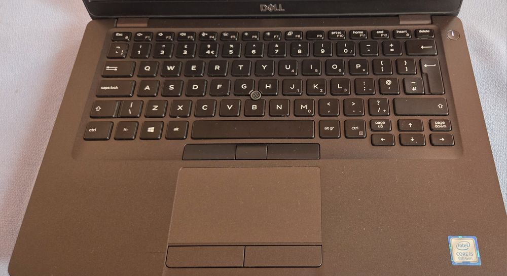 Vand laptop DELL 5400
