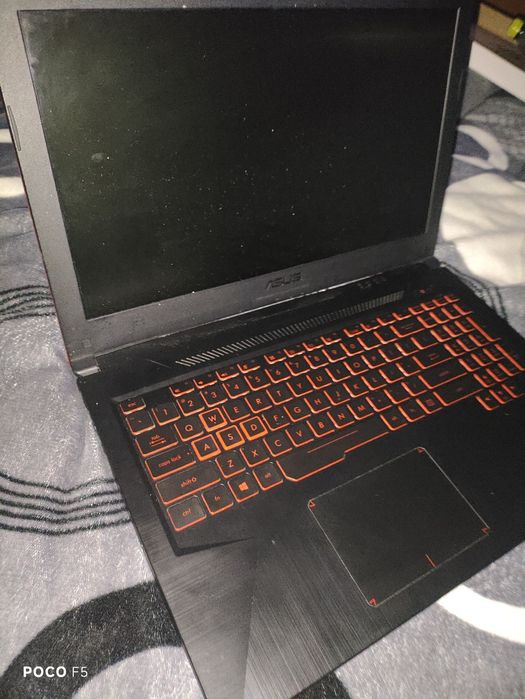 Laptop asus tuf i7 8th gen