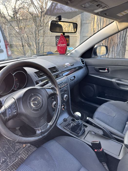 Vand / schimb Mazda 3 1.6 + gpl 4200 lei
