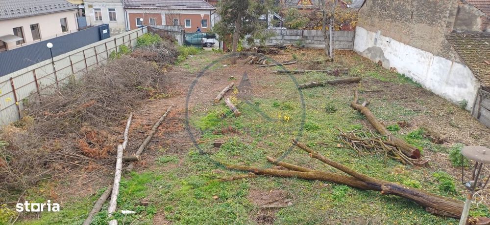 Teren intravilan central -zona Tribunal