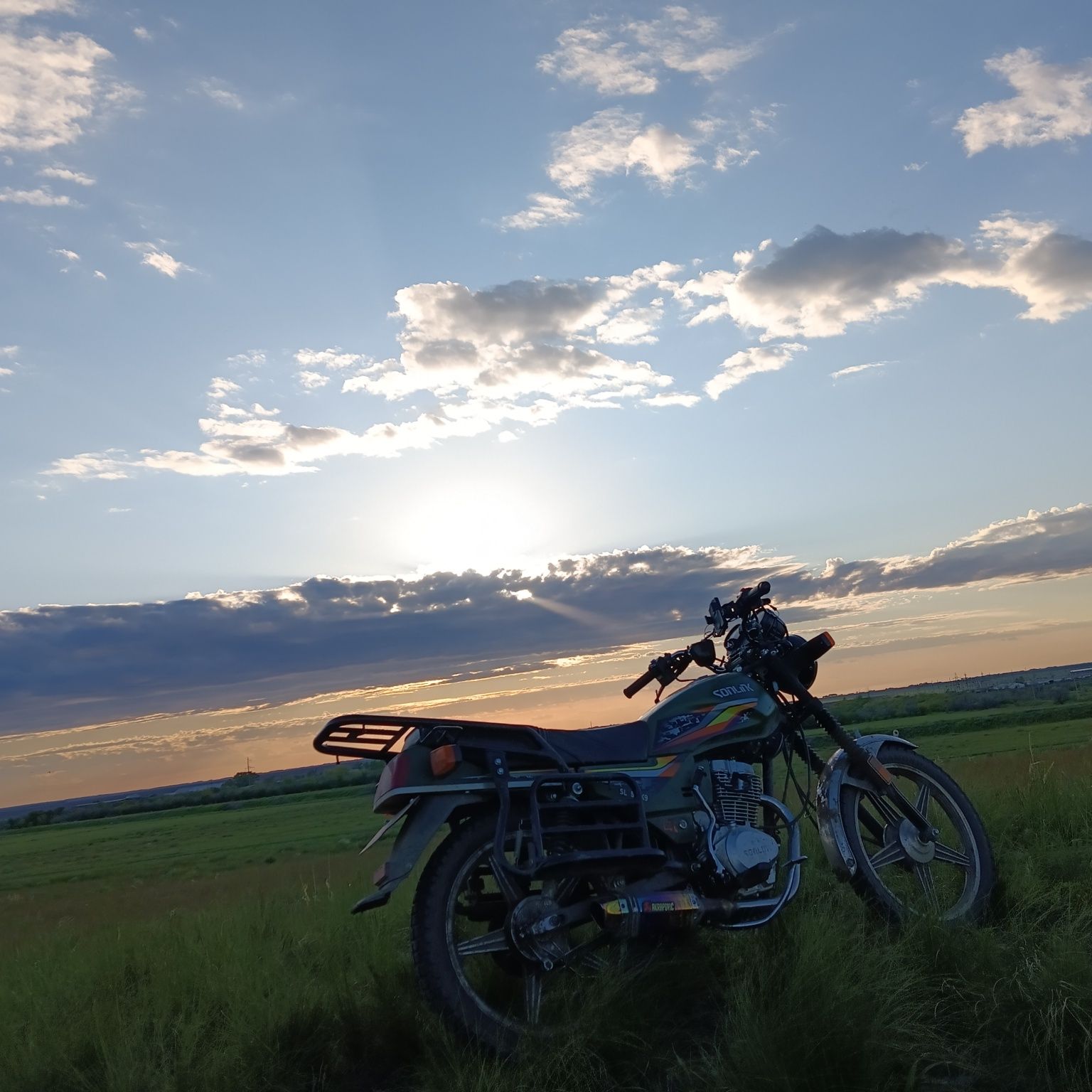 Мотоцыкл сонлинг