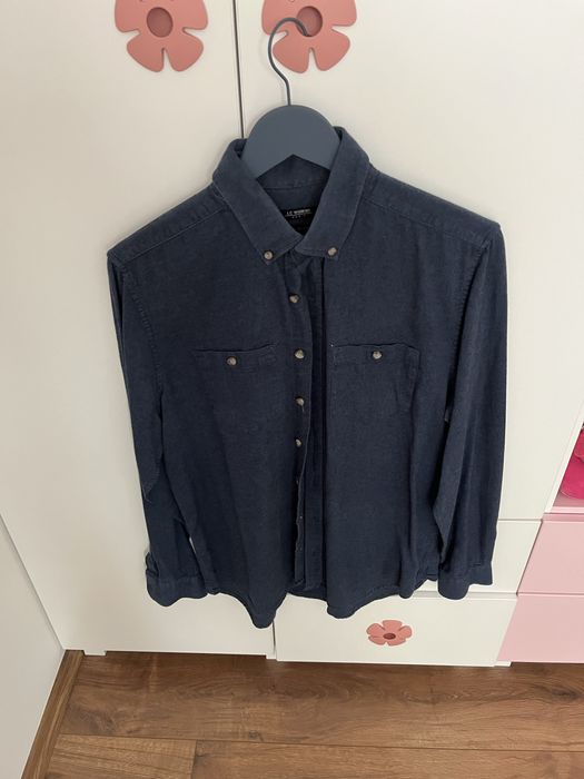 Мъжки ризи 4 броя цена 20 лева