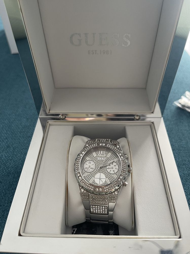 Ceas Special Edition Guess&Swarovski