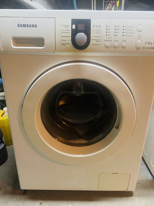 Продам стиральную Samsung eco bable на 6кг загрузки!