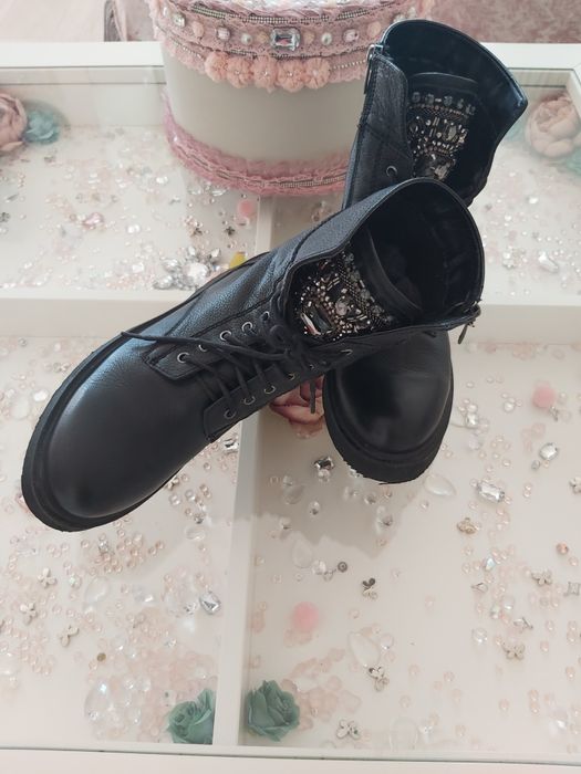 Боти Sara Pen номер 40