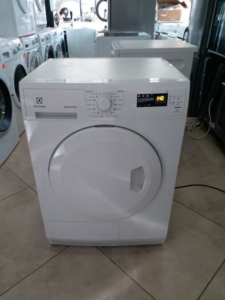 Сушилня Electrolux 55/ см,Слим  7кг