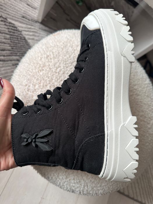 Боти Patrizia Pepe