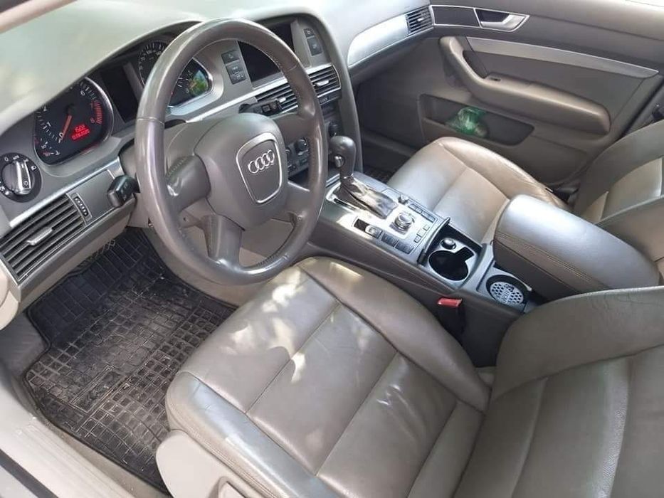 Ауди A6 2,4TDI.