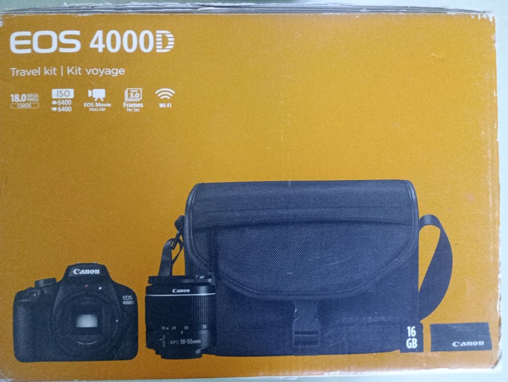 Фотоапарат Canon EOS 4000 D комплект с чанта