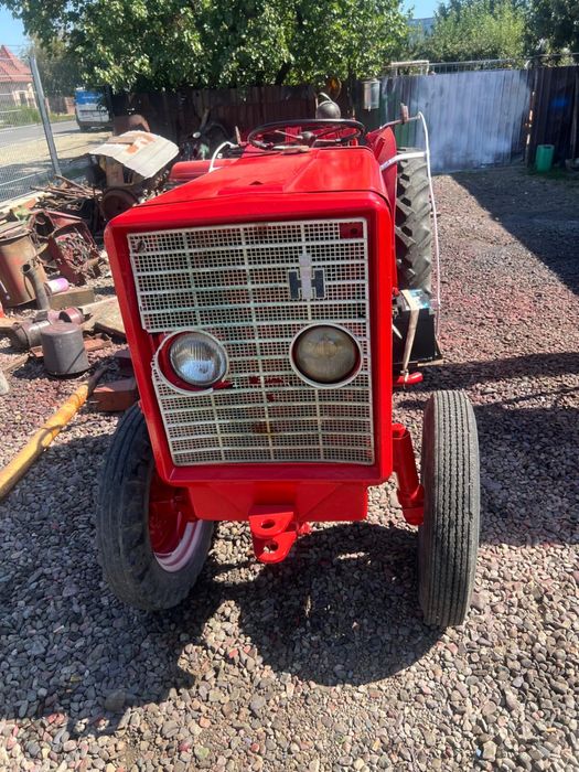 Tractor IHC 323 pentru vie, acte in regula