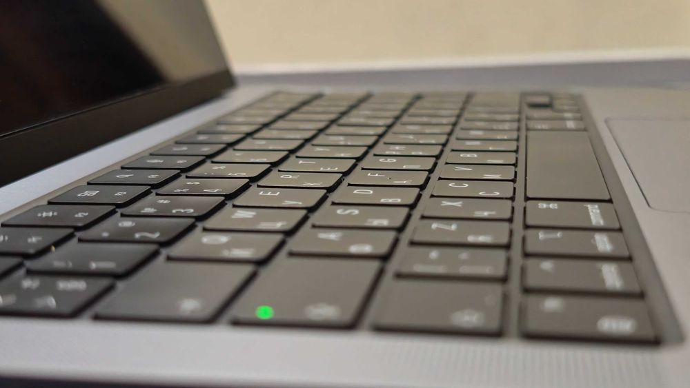 MacBook Pro M1 Pro 16/512Gb 14 inch  в идеальном состоянии