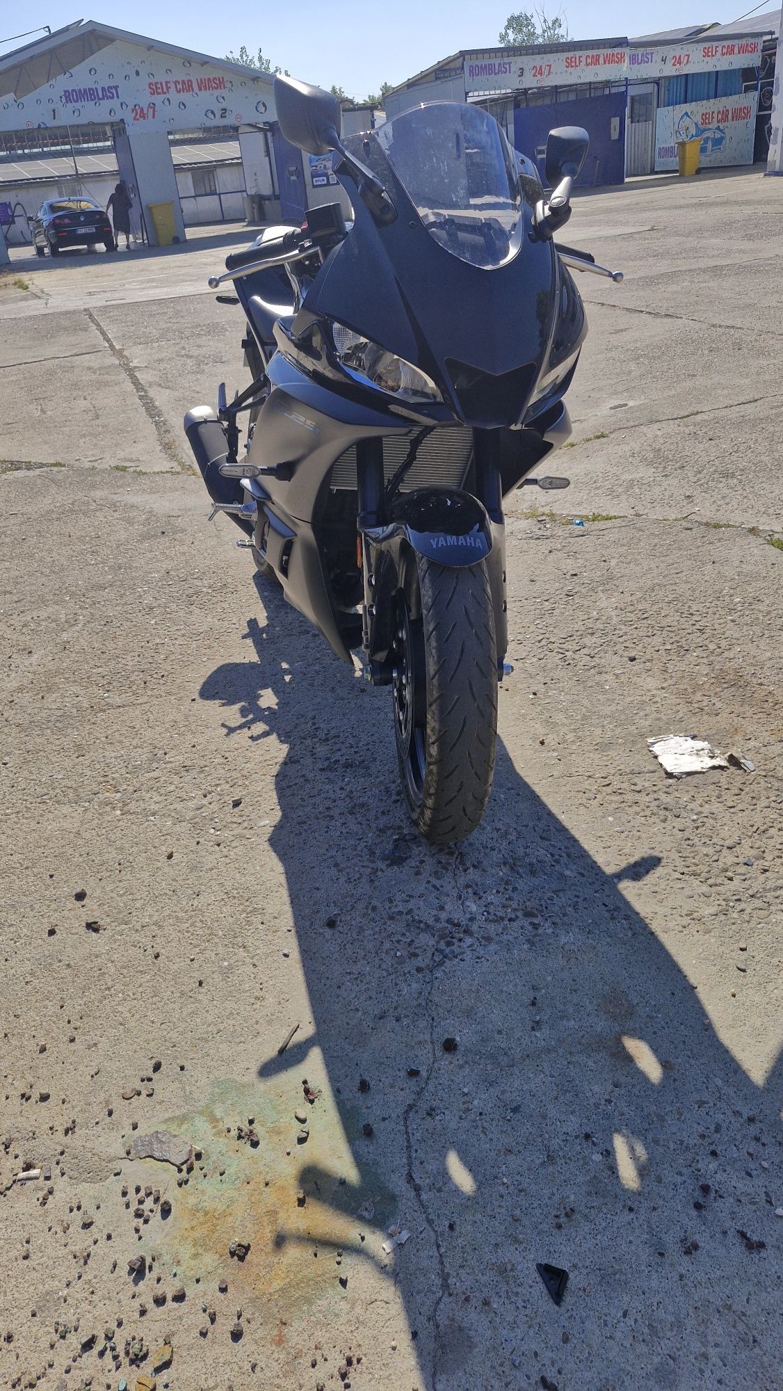 Yamaha r25 nou nout