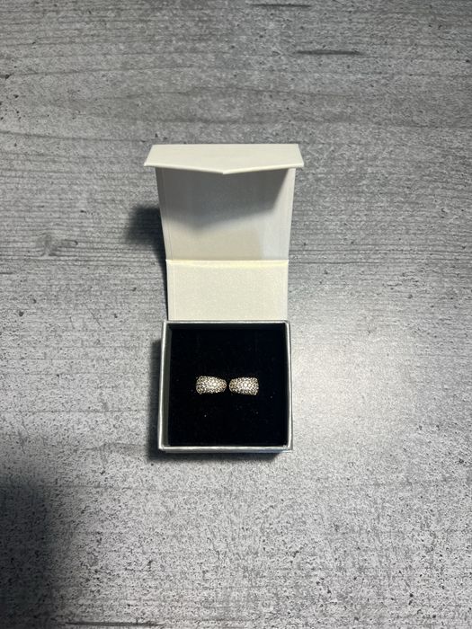 Cercei placați cu aur