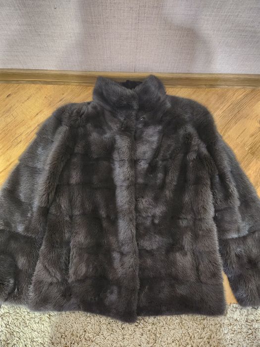 Шуба  норка    .