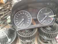 Ceasuri bord bmw seria 3 e90 e91 e92