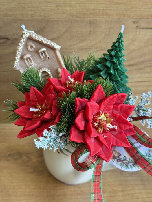 Коледна аранжировка са ароматни соеви свещи