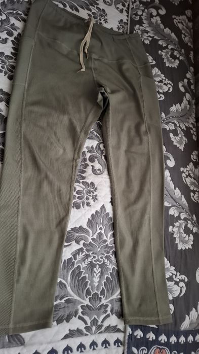 Брюки 48-50  размер