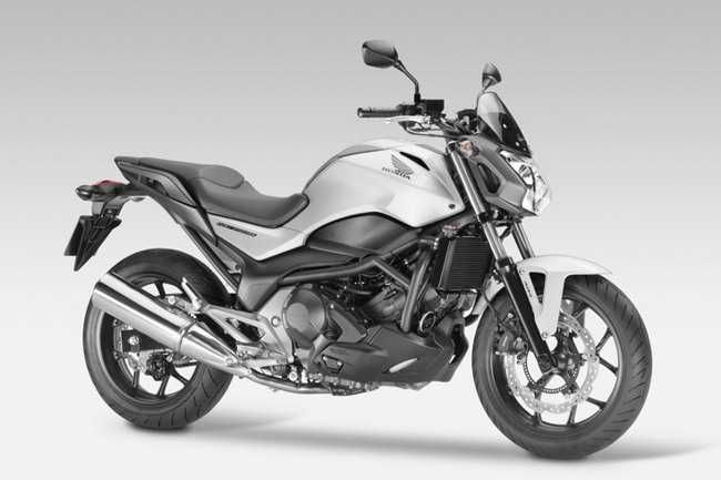 dezmembrez honda nc750 2012