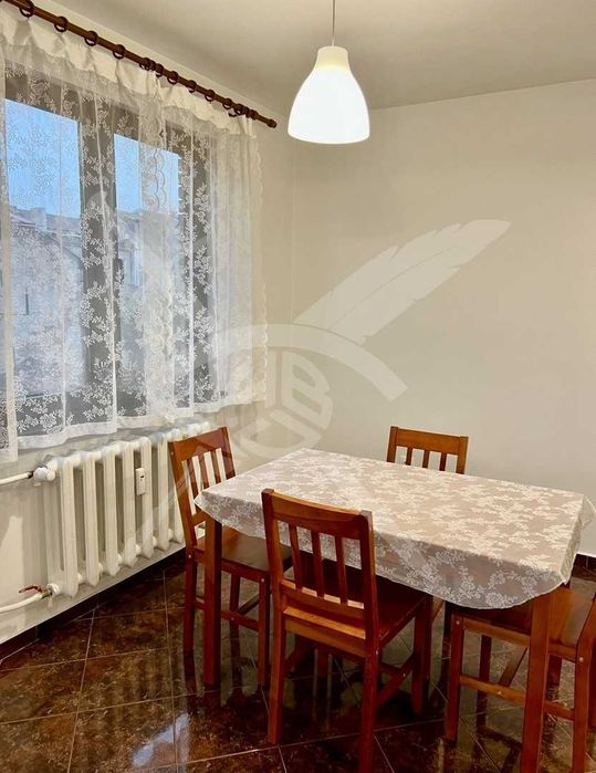 Дава се под наем Четиристаен апартамент в София, Център - 140 кв.м за 850 € - Снимка #2