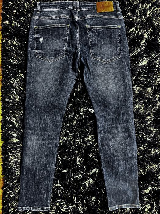 Дънки на Bershka
